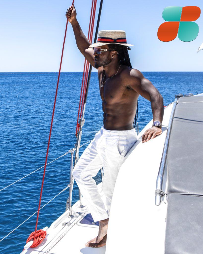 L’influenceur de mode, Manlikeclix passe un bon temps en Grèce